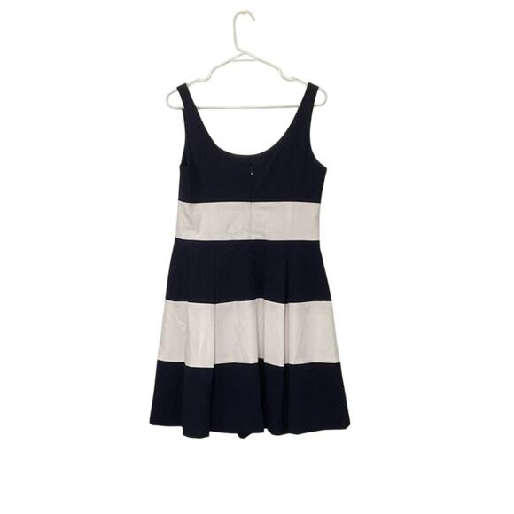 Lauren Ralph Lauren Sleeveless Fit & Flare Dress Pleated Navy Size 10 Medium - Picture 3 of 9